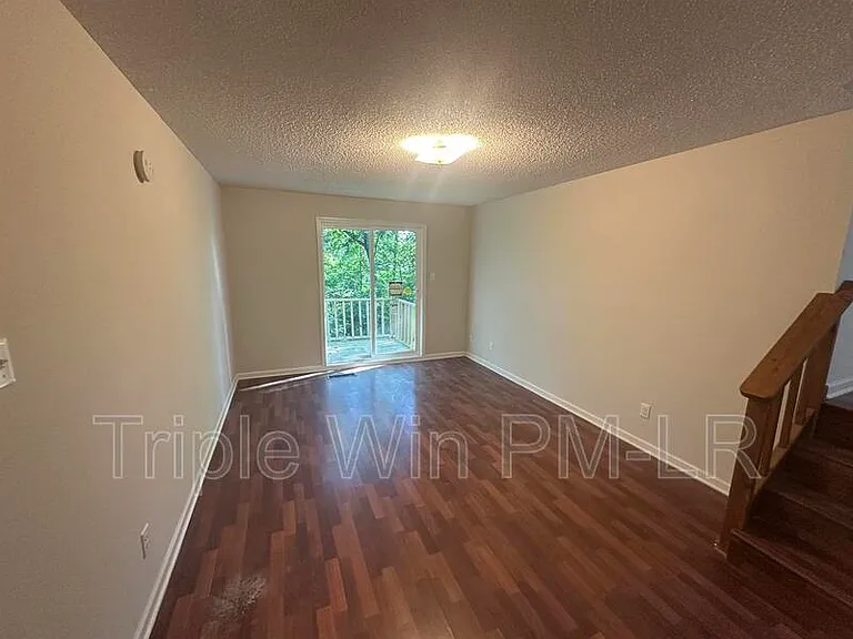 5900 Foxboro Dr — Photo 17