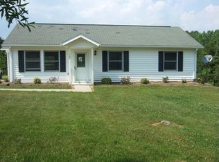 109 Robin St, Boonville, NC 27011