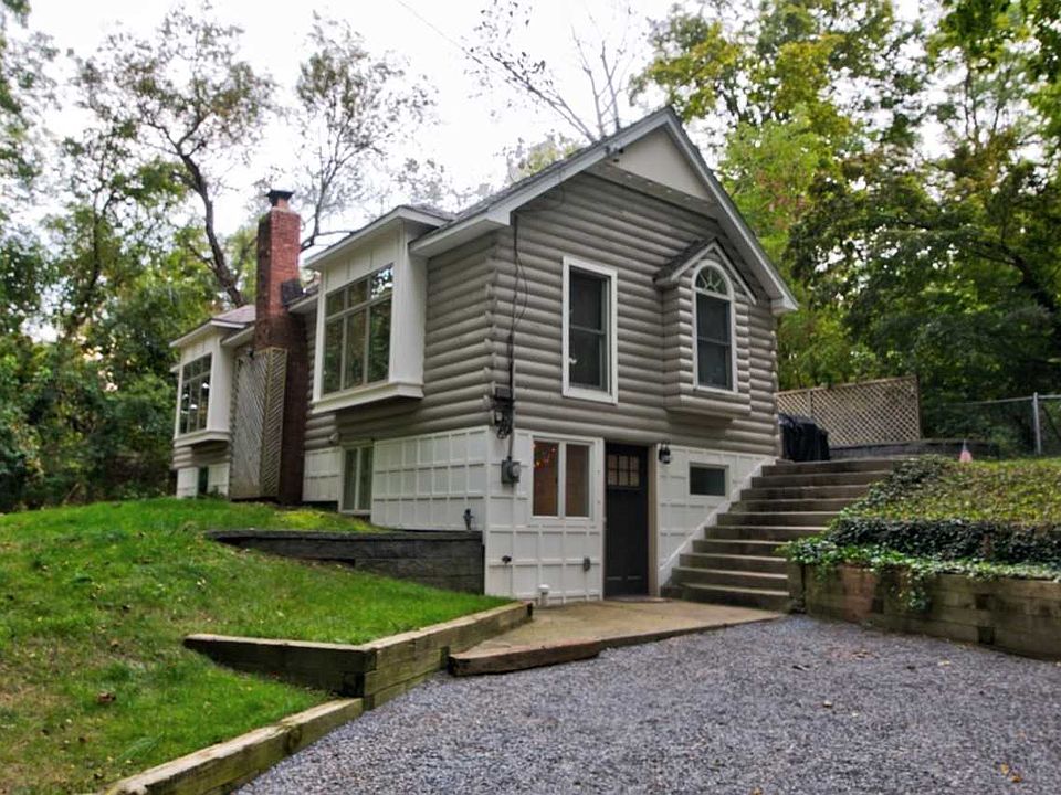 1st image of 6 Culross Dr