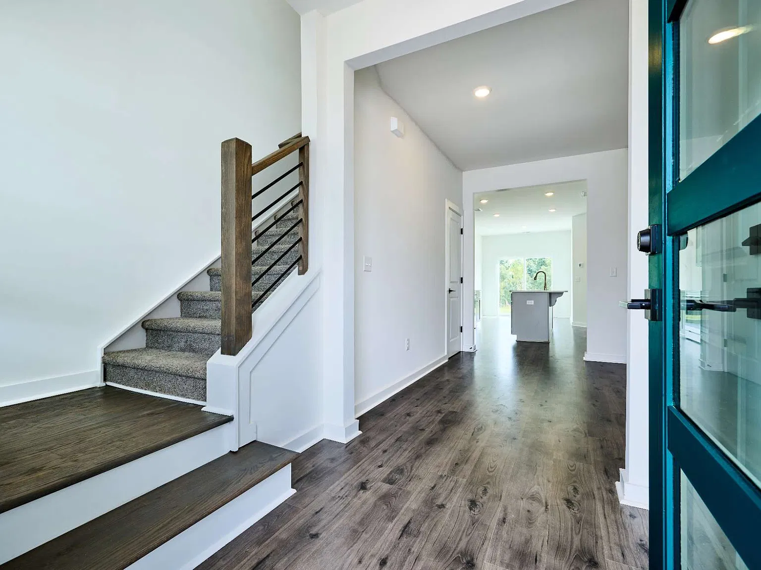 4 bed, 1810 sqft, $1,850 — Photo 4