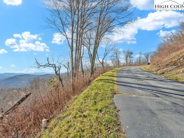 209 Cloud Spring, Sugar Mountain, NC 28604