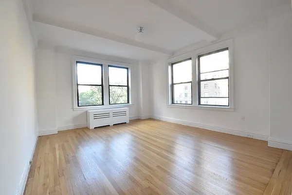 Rented by (Legacy) NY Quality Living Uptown | media 23