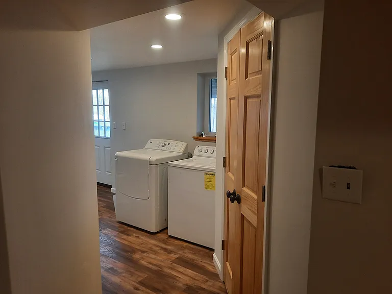 16 Hickory Ln — Photo 4
