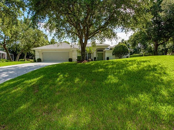 3rd image of 17 Cliffside Dr