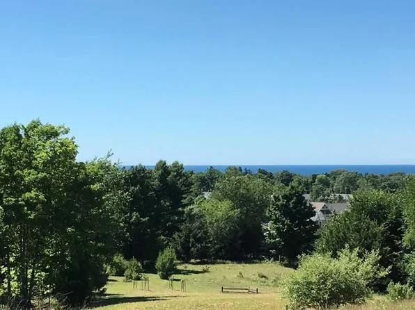 11789 S Roen Dr #69, Empire, MI 49630
