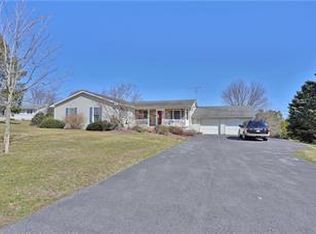 518 Bauer Rd, Bath, PA 18014