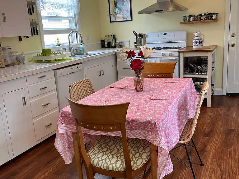 1215 NE 71st Ave — Photo 13