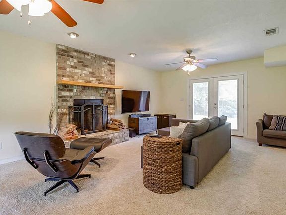 5th image of 5759 Langley Cir