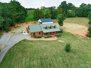 9402 Jacob Fork River Rd, Connelly springs, NC 28612