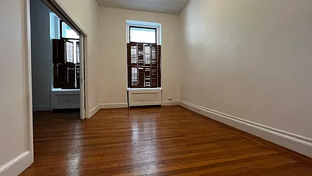 Rented by HOLTON REAL ESTATE INC.