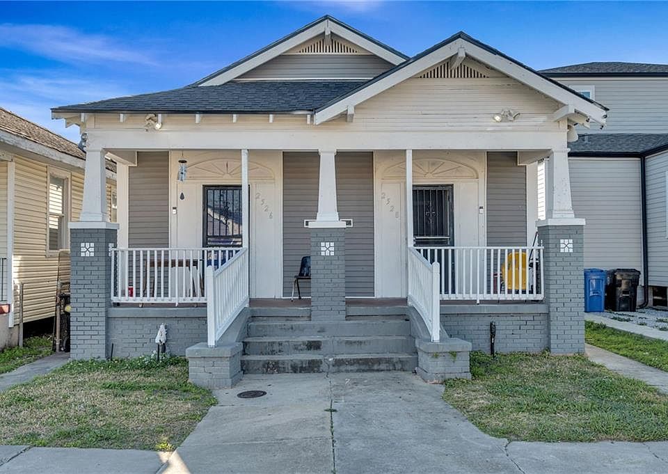 1st image of 2526-28 Annette St