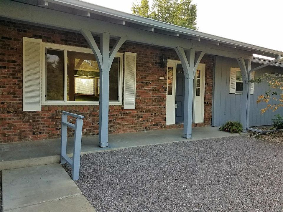 1st image of 643 Leisure Dr