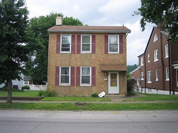 3rd image of 407 Forest Ave