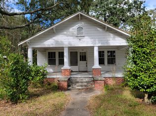 501 Black St, Walterboro, SC 29488