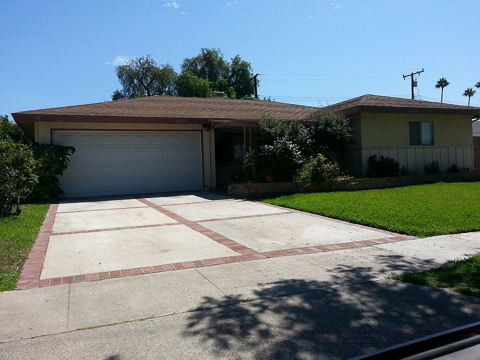 1st image of 651 N Glenrose Dr