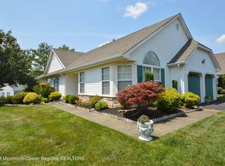2615 Falcon Ln, Toms River, NJ 08755