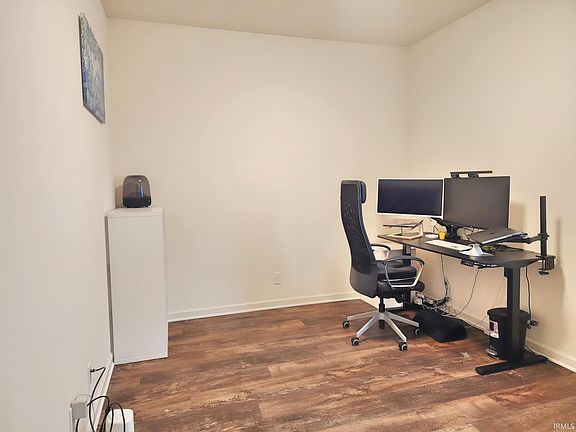 3rd image of 5824 Rapallo Dr