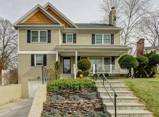 817 Hayward Ave, Takoma Park, MD 20912