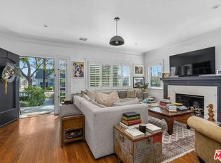 1117 S Manhattan Pl, Los Angeles, CA 90019