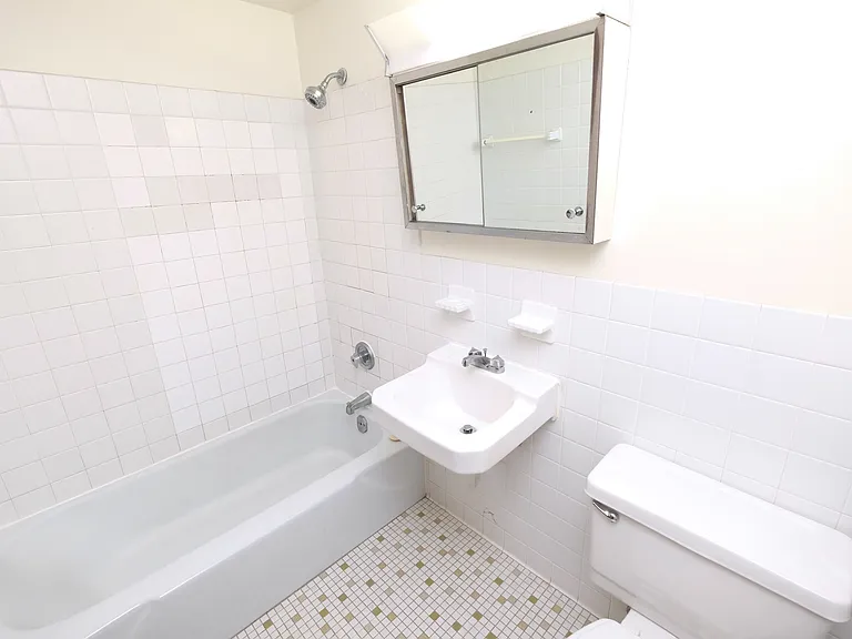 Parkview Pointe — Photo 18