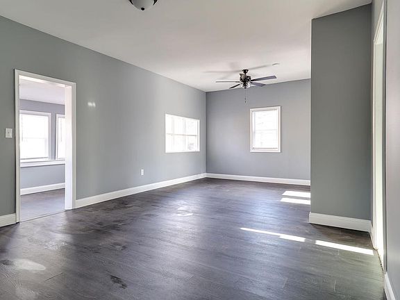 2nd image of 40 Filmore St