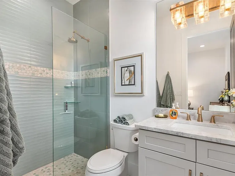 9474 Melody Cir — Photo 36