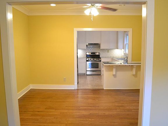 dowstairs dining room