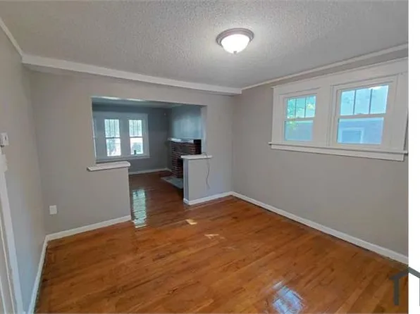 8008 Monroe Ave, Saint Louis, MO 63114
