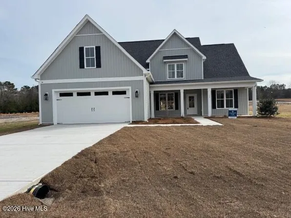 150 Cripple Creek Drive, Peletier, NC 28584