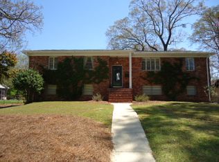 1421 Swallow Ln, Birmingham, AL 35210