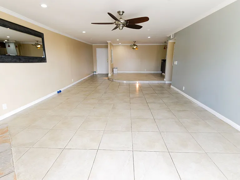 2501 S El Camino Real #202 — Photo 5