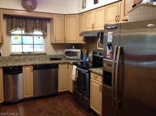830 10th St SE, Naples, FL 34117