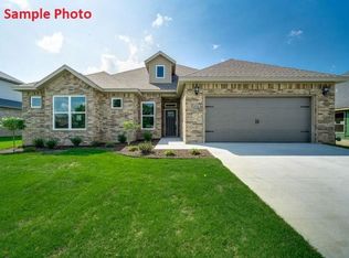 1933 Woodhause Cir, Pea Ridge, AR 72751