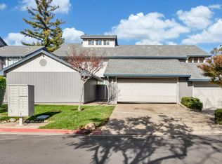 8043 Briar Ridge Ln, Citrus Heights, CA 95610