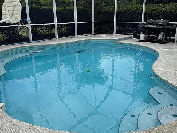 4th image of 8325 AMHERST HILLS Lane