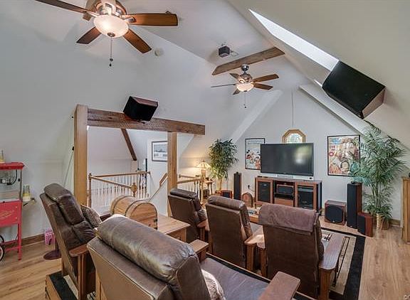 4th image of 10306 Seatoncroft Ct