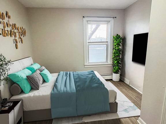 5th image of 10 Saint Mary St Floor 2