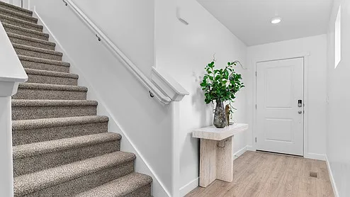 3 bed, 2.5 bath, 2187 sqft, $2,600 — Photo 3