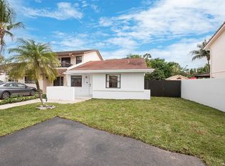 Arborgate Kendall Lk E Co, Miami, FL 33183