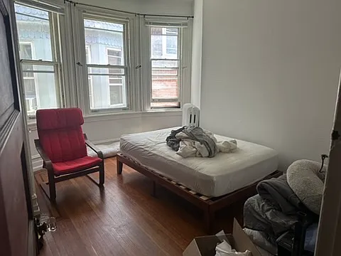 Open room (will not be furnished)