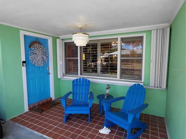 665 Marjon Ave, Dunedin, FL 34698