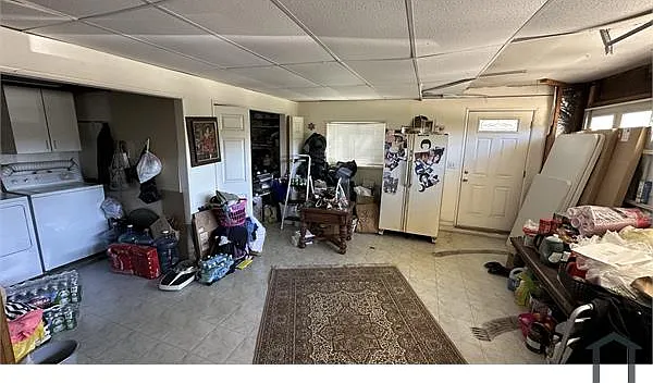 6217 Newcastle Ave — Photo 15