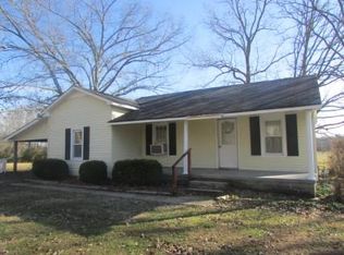 63 Dunn Rd, Leoma, TN 38468