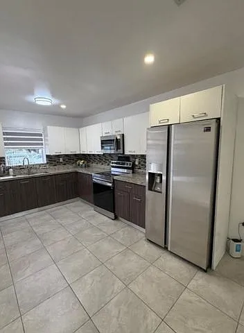 20301 SW 117th Ave — Photo 6