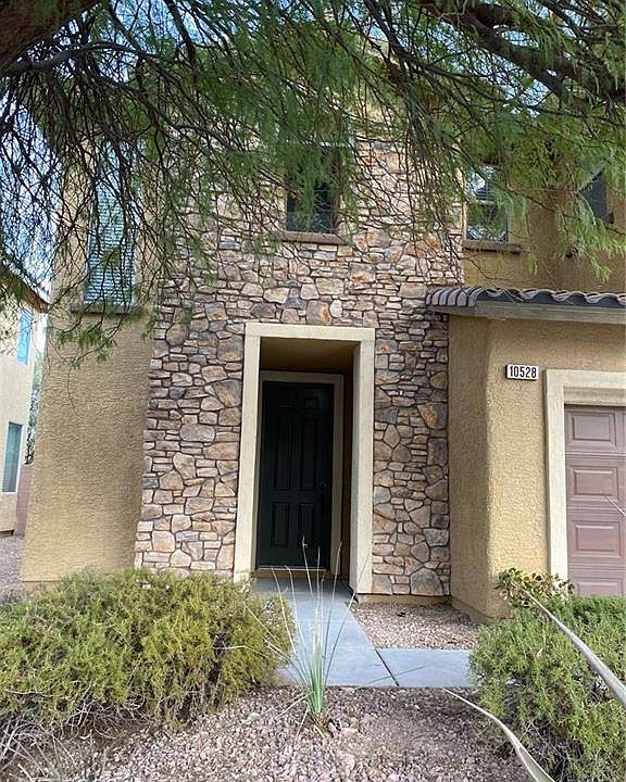 1st image of 10528 Snow Lake St