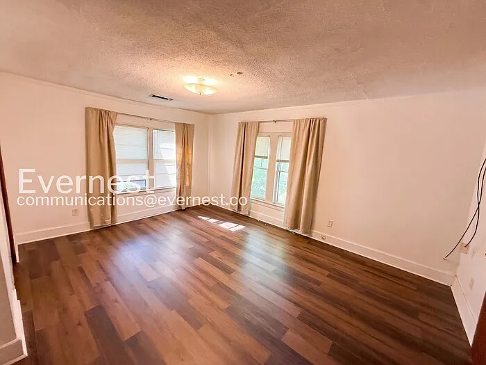 1233 Elm Ave #A — Photo 9