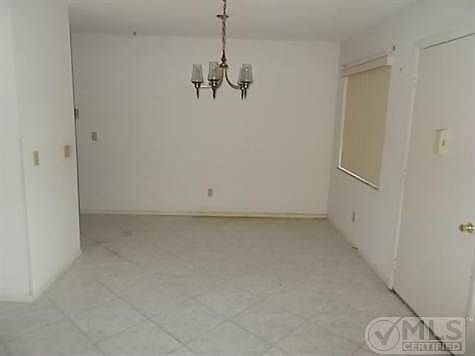 4th image of 26 Lake Vista Trl APT 105