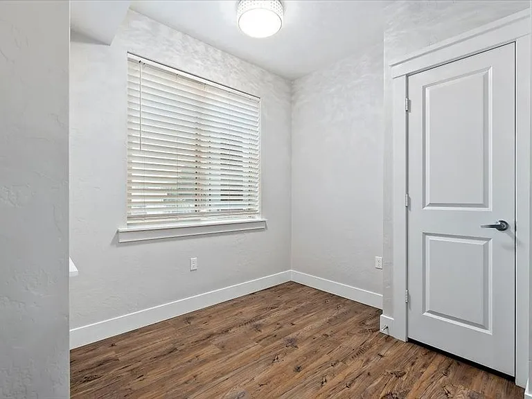 2x1 Dining and Pantry