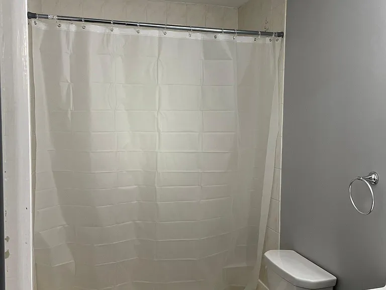 7 Castle Dr — Photo 10