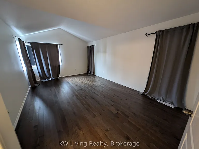 78 Bridlepath St — Photo 11